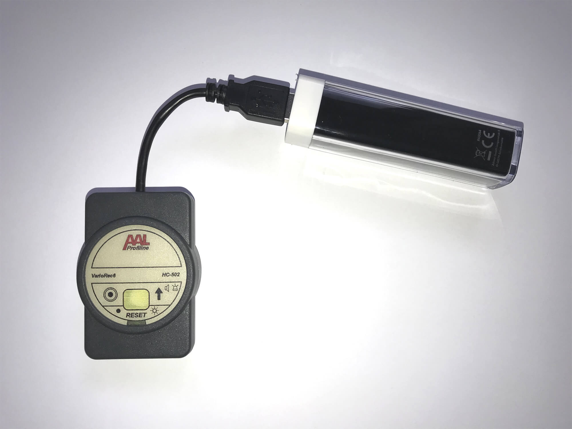 hc-502_mit_Akkupack2 Abbildung mit optionalem USB-Powerpack (Zubehör)