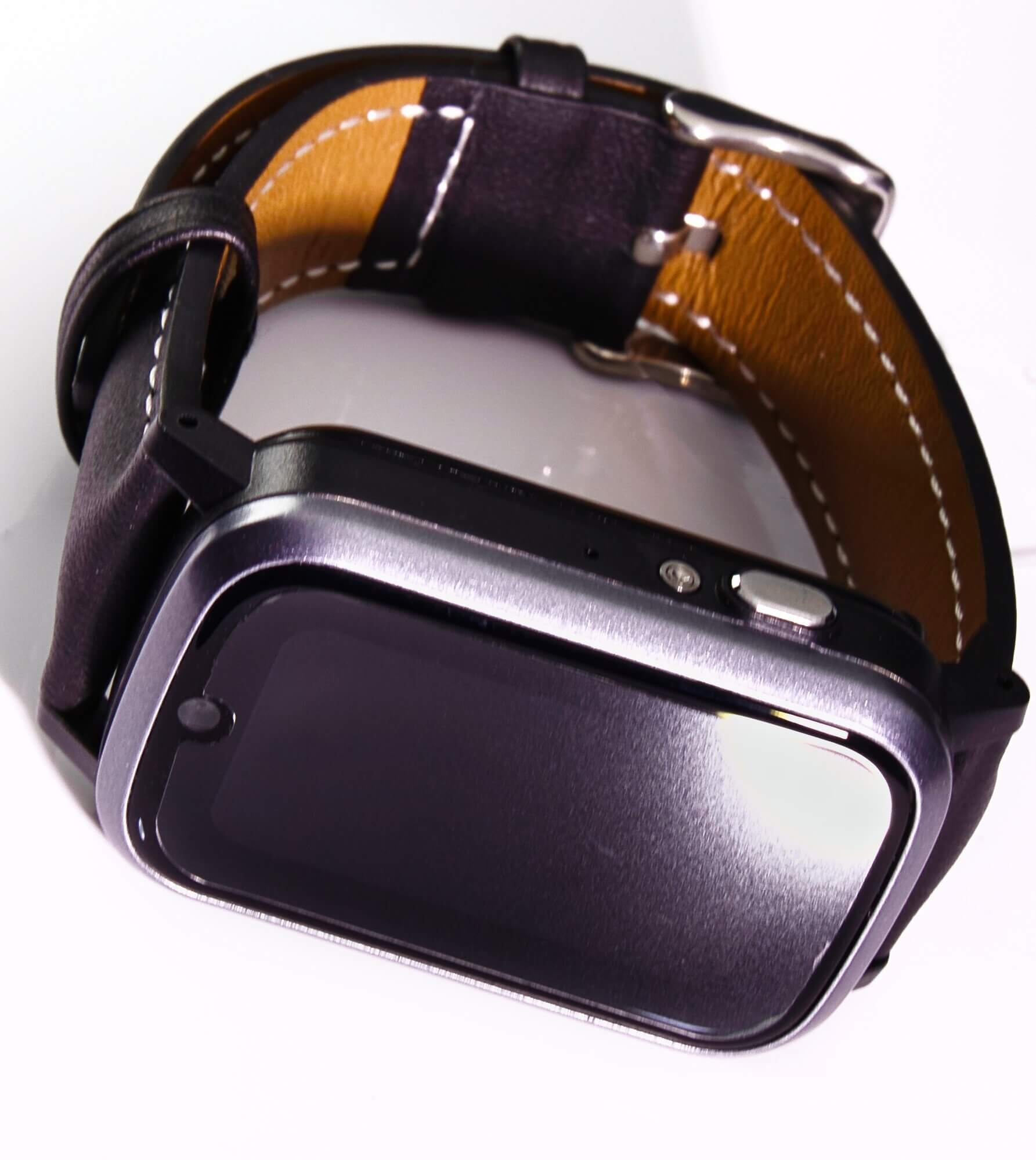 GPS-Track_Watch_slim_Seite_Knopf03