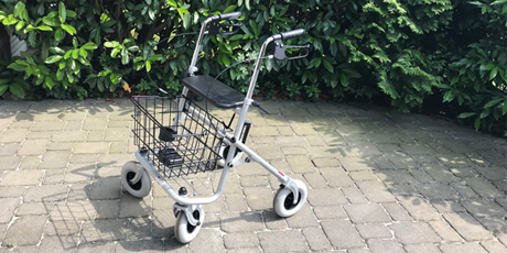 rollator02