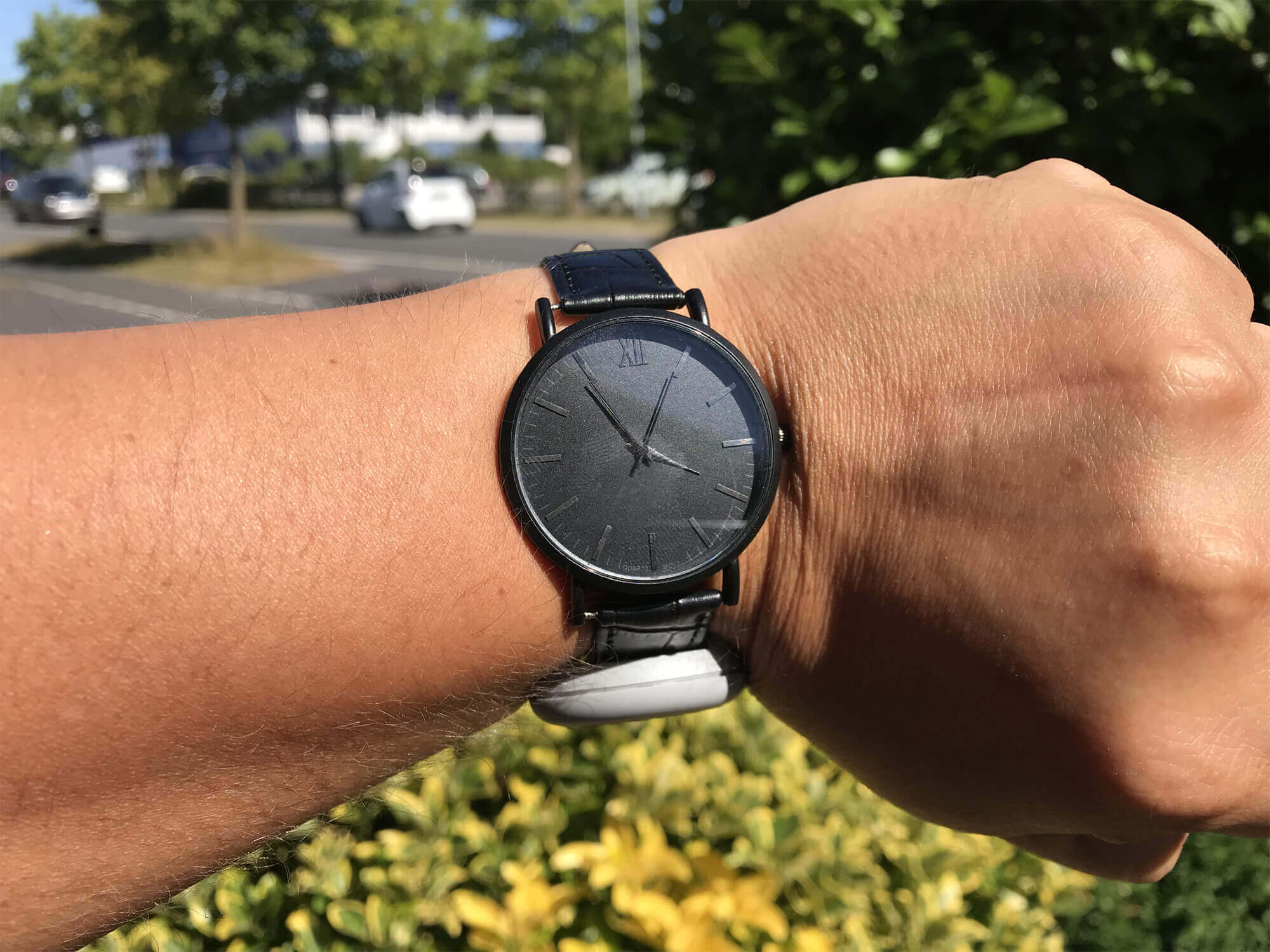 MyAmie_at-watch_black_leather_13